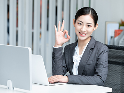 攝圖網_501218579_商務女性白領(企業(yè)商用)